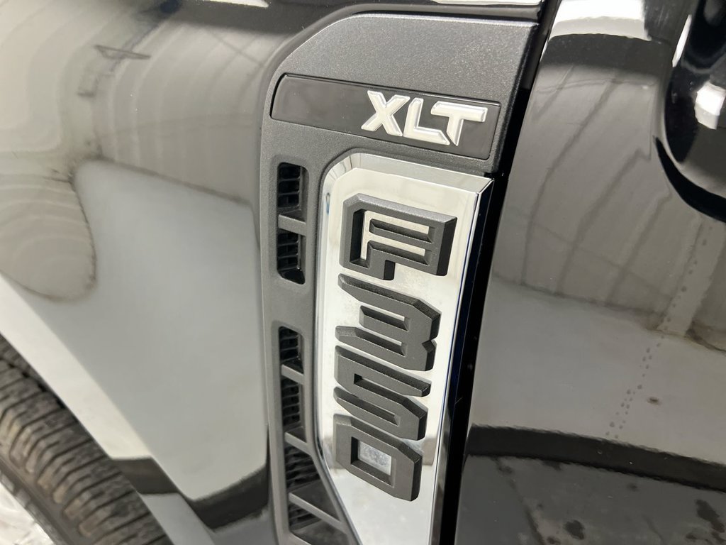 Used 2024 Ford F350 XLT w/ 360-Degree Camera Package AWD/4WD image 24