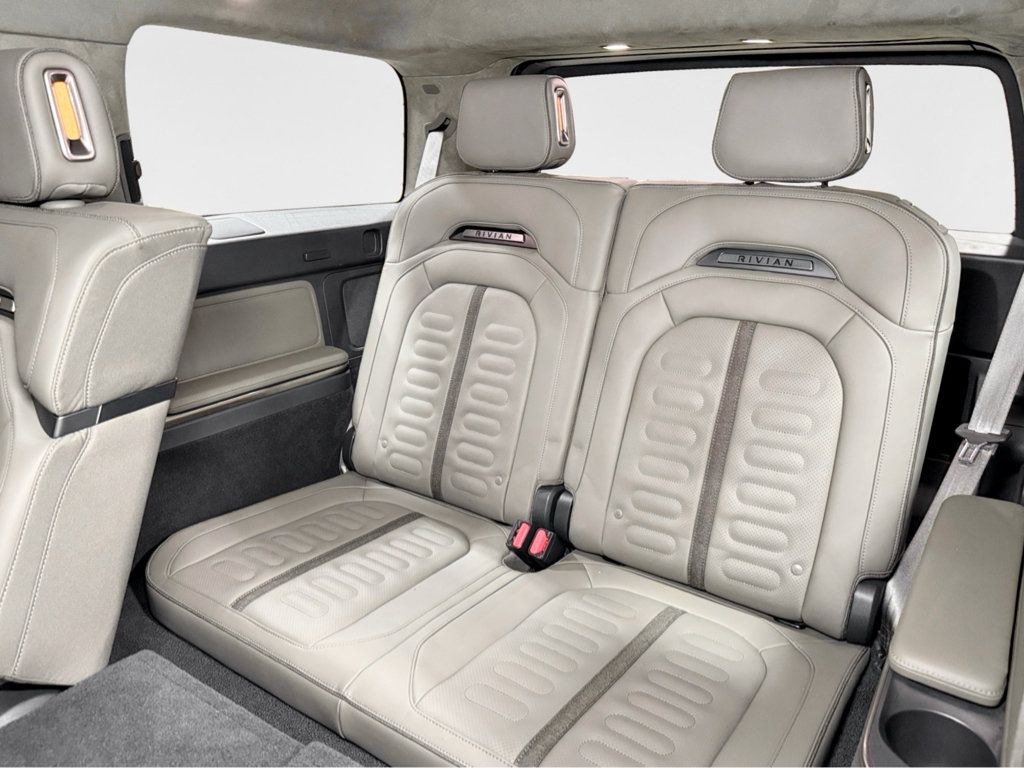 Used 2023 Rivian R1S Adventure Dual AWD/4WD image 22