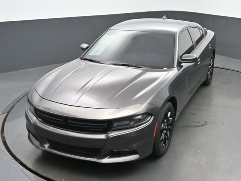 Used 2017 Dodge Charger SXT AWD/4WD image 35