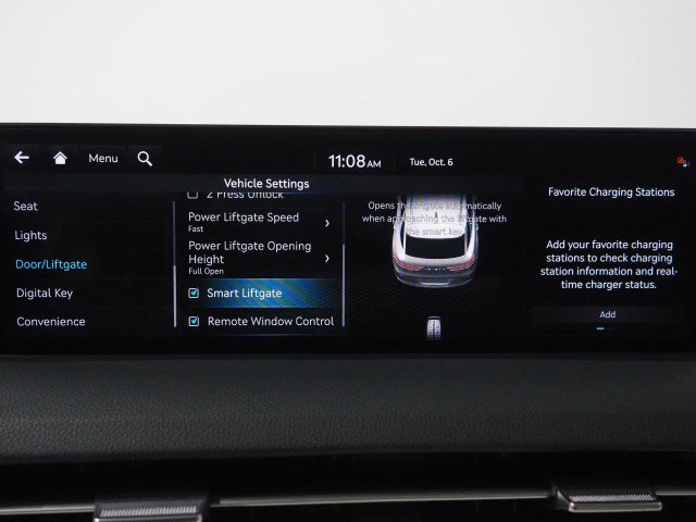 Used 2025 Genesis Electrified GV70 AWD Advance image 42