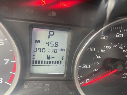 Used 2016 Subaru Forester 2.5i Premium w/ All-Weather Package image 3