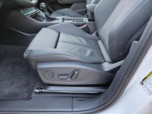 New 2025 Audi Q3 2.0T Premium w/ Convenience Package image 4