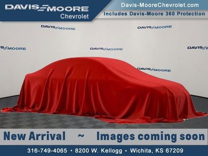 Used 2022 Chevrolet Traverse LT