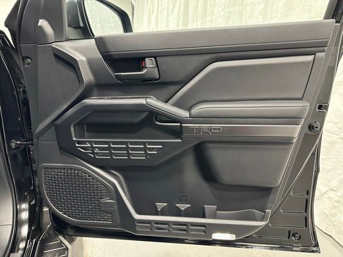 Used 2025 Toyota 4Runner TRD Off-Road Premium image 56