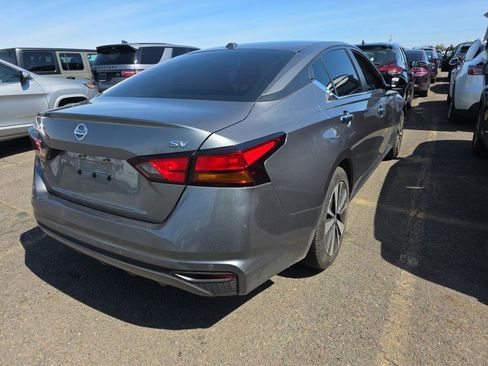 Used 2022 Nissan Altima 2.5 SV image 4