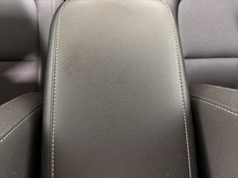 Used 2022 Chevrolet Colorado LT w/ LT Convenience Package image 42