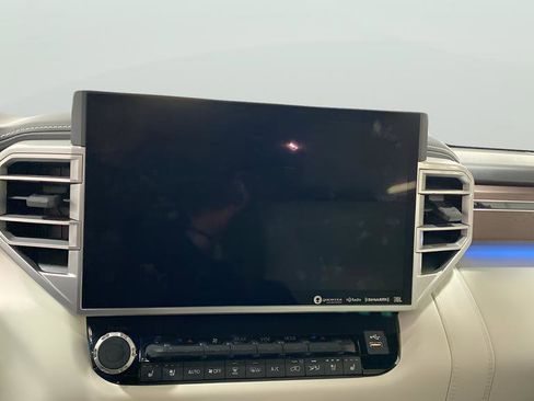 Used 2024 Toyota Sequoia Capstone AWD/4WD image 26