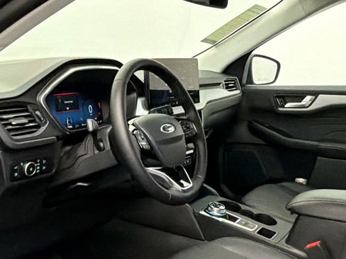 New 2026 Ford Escape Base w/ PHEV Premium Package image 16