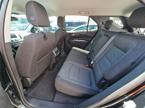 Used 2019 Chevrolet Equinox LT FWD image 14