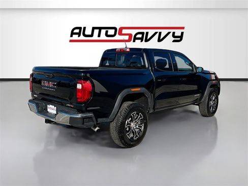 Used 2023 GMC Canyon AT4 image 7