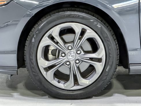 Used 2023 Honda Accord EX image 13