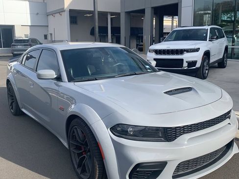 Used 2022 Dodge Charger Scat Pack image 8