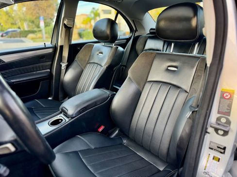 Used 2006 Mercedes-Benz C 55 AMG Sedan w/ Premium Pkg image 13