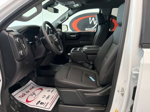 New 2026 GMC Sierra 1500 Pro w/ Pro Value Package AWD/4WD image 9