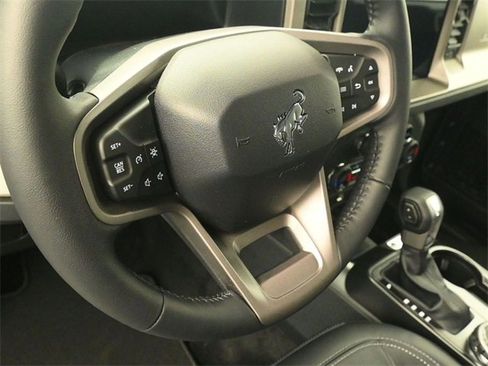 New 2026 Ford Bronco Outer Banks image 15