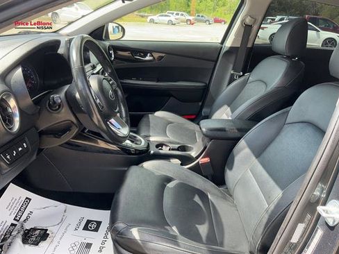 Used 2021 Kia Forte EX image 5