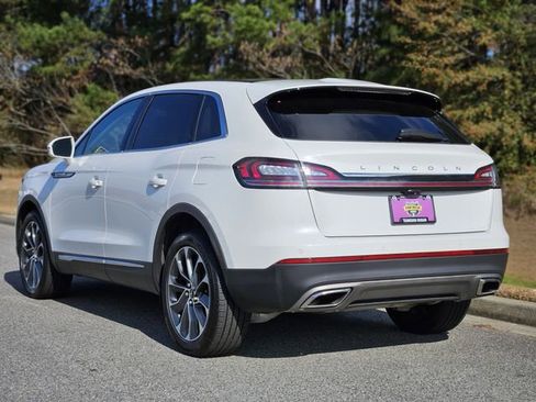 Used 2021 Lincoln Nautilus Reserve image 6