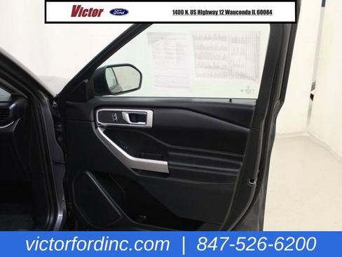 Used 2023 Ford Explorer XLT w/ Equipment Group 202A image 31