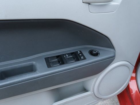 Used 2007 Dodge Caliber SXT image 24