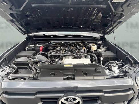 Used 2025 Toyota Tacoma TRD Off-Road AWD/4WD image 21