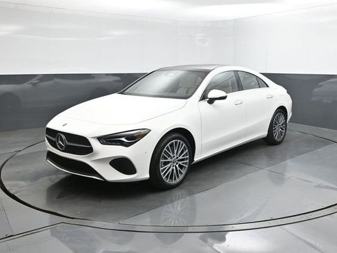 New 2026 Mercedes-Benz CLA 250 image 34