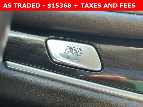 Used 2019 Buick Enclave Essence image 28