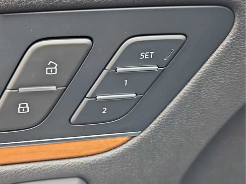 Used 2023 Audi Q5 2.0T Premium Plus image 14