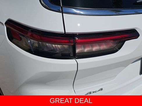 New 2025 Jeep Grand Cherokee L Limited w/ Luxury Tech Group II image 42