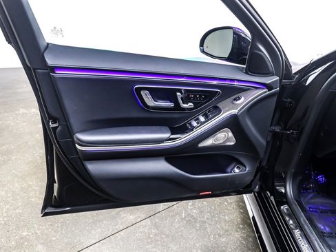 Used 2023 Mercedes-Benz S 500 4MATIC image 21