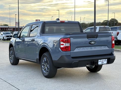 New 2025 Ford Maverick XLT w/ Equipment Group 302A image 34