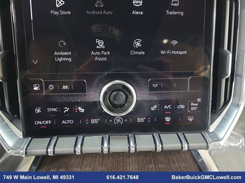 Used 2024 GMC Acadia Denali w/ Super Cruise Package image 23