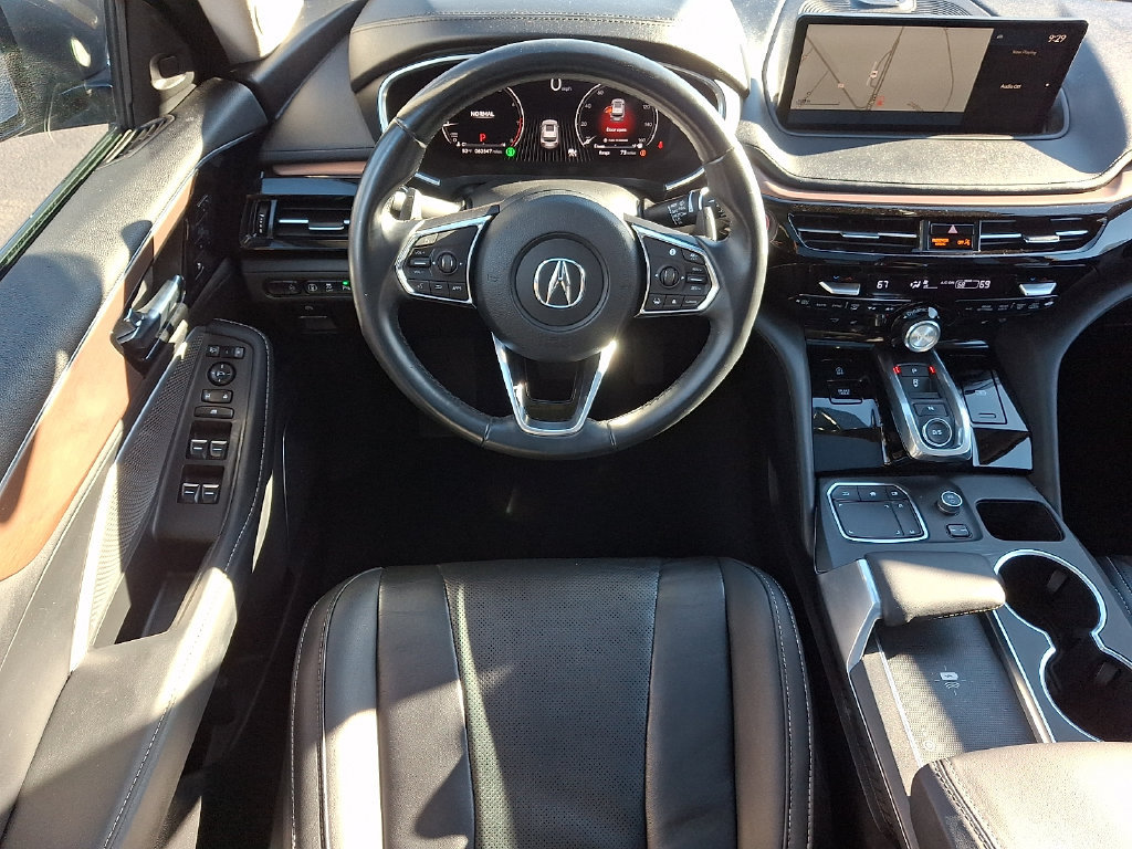 Used 2022 Acura MDX w/ Technology Package AWD/4WD image 2