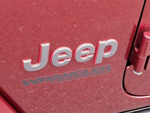 Used 2021 Jeep Wrangler Unlimited Rubicon image 31