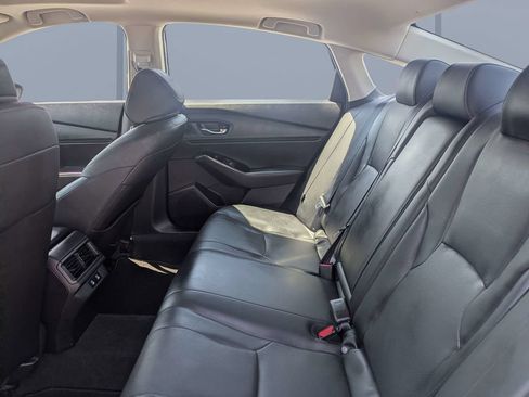 Used 2023 Honda Accord Touring image 17