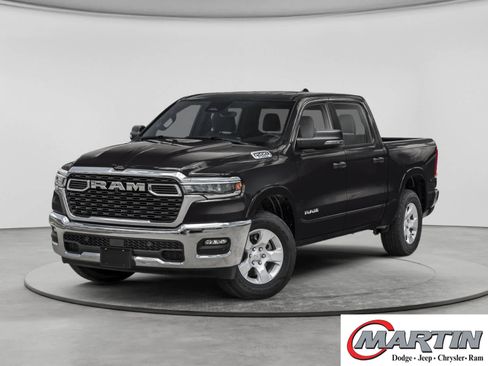 Used 2025 RAM 1500 Big Horn AWD/4WD image 1