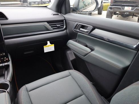 New 2026 GMC Terrain AT4 AWD/4WD image 20