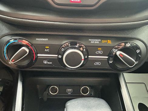 Used 2021 Kia Soul X-Line FWD image 24