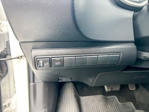 Certified 2022 Toyota Corolla SE image 16