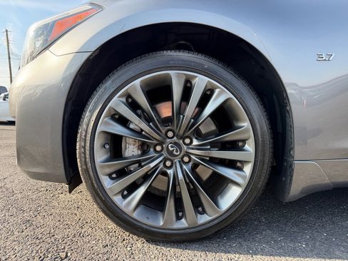 Used 2016 INFINITI Q70 3.7 image 27