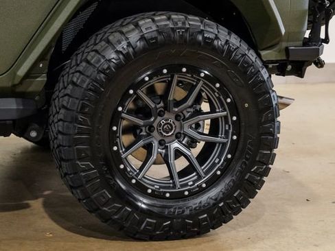 Used 2024 Jeep Wrangler Unlimited Rubicon 392 image 57