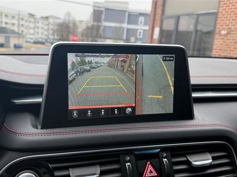 Used 2019 Genesis G70 3.3T Dynamic image 33