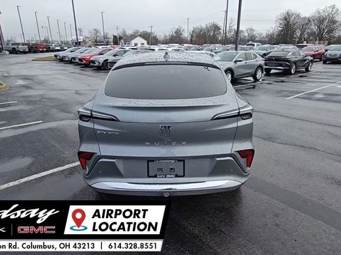 New 2026 Buick Envista Avenir image 8