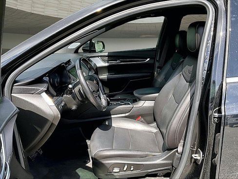 Used 2020 Cadillac XT5 Premium Luxury FWD image 21