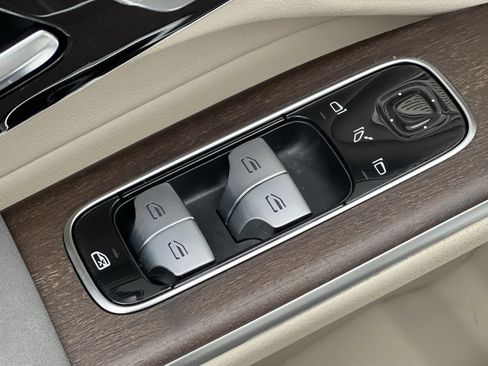 Certified 2022 Mercedes-Benz EQS 450+ Sedan image 13