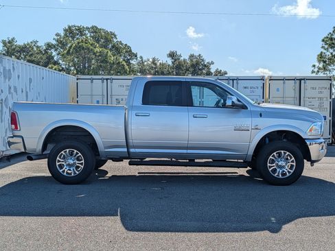 Used 2014 RAM 2500 Laramie AWD/4WD image 3