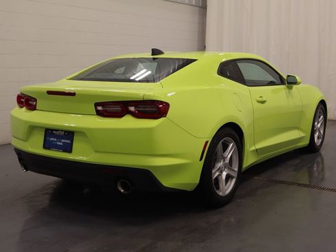 Used 2019 Chevrolet Camaro LT RWD image 10