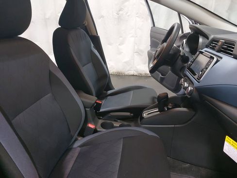 New 2025 Nissan Versa SV w/ Trunk Package image 10