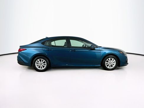 Used 2026 Toyota Camry LE FWD image 10