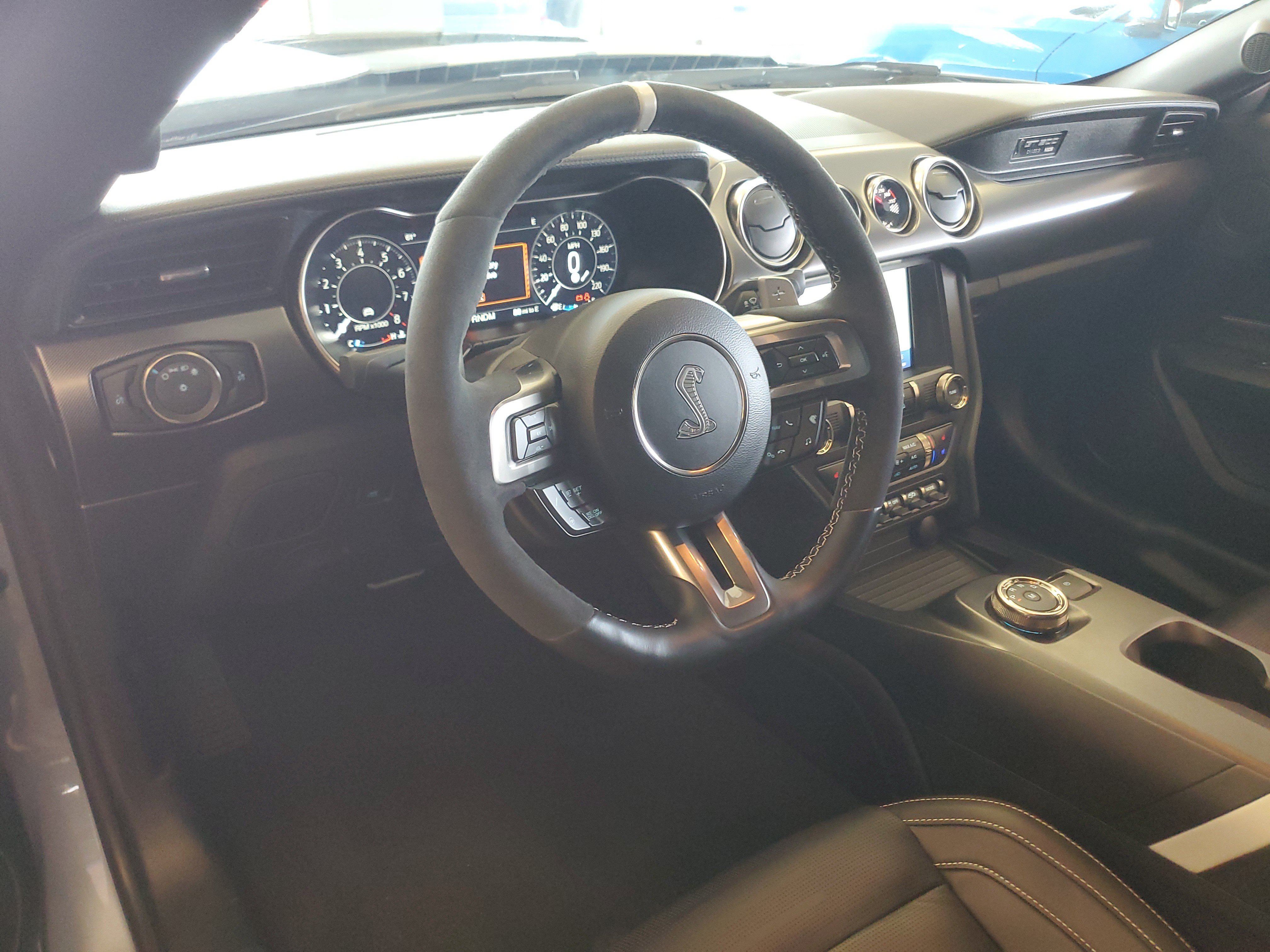 Used 2022 Ford Mustang Shelby GT500 RWD image 13
