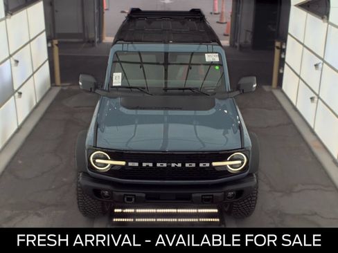 Used 2024 Ford Bronco Wildtrak AWD/4WD image 2